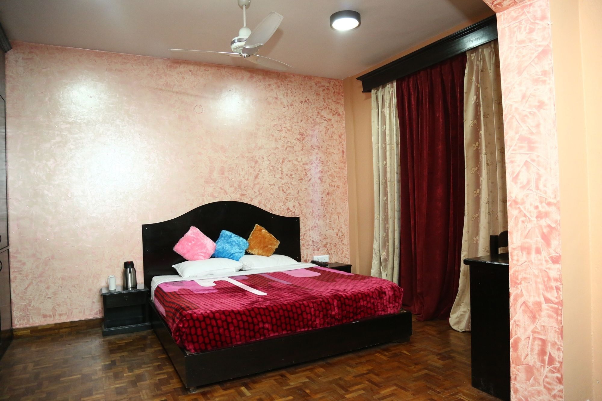 Oyo 5248 Surbee Resorts Mussoorie Exterior foto