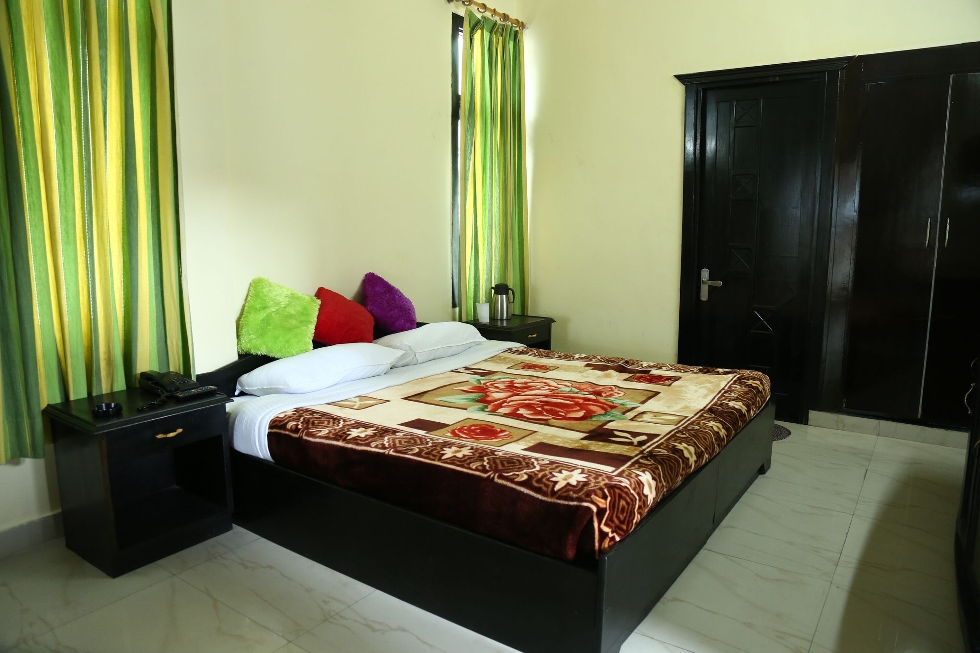 Oyo 5248 Surbee Resorts Mussoorie Exterior foto